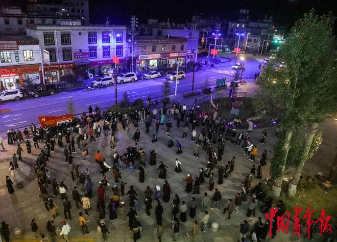 走进“虫草之乡”(图5)