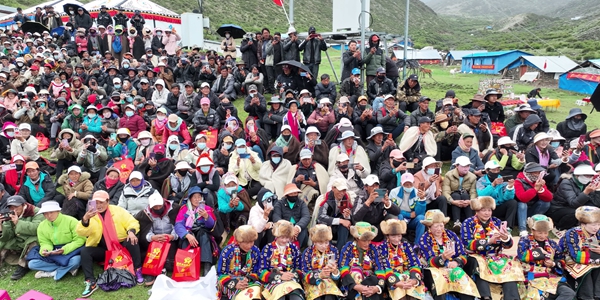 2024年虫草季东旺乡与毗邻地区党建结对共建促民族团结暨首届云上赛马节系列活动举行(图3)