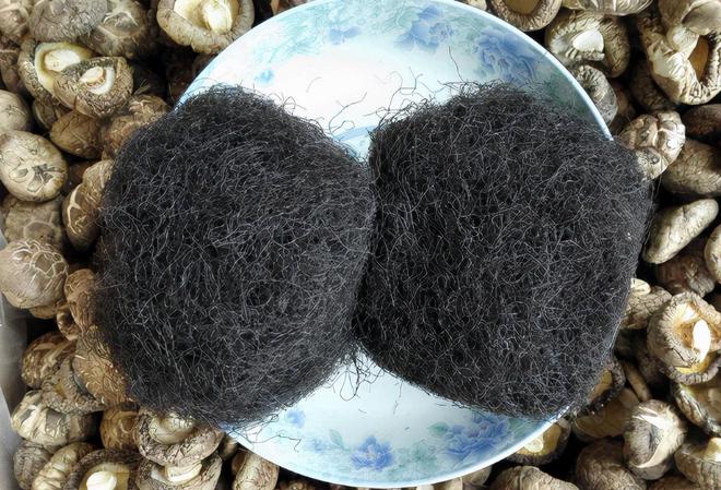 男子摘“发菜”被判十个月罚款5000什么菜这么金贵？(图12)