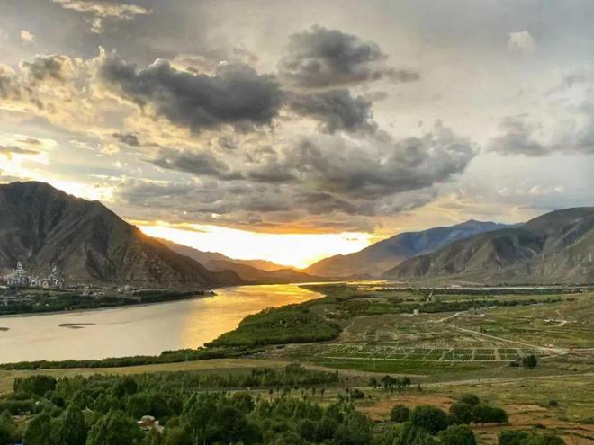 凌晨2点的雅江河畔藏区这张新名片正在酝酿新机(图9)