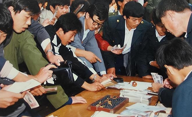 曾经火极一时后来“跌落神坛”的五大商品你买过几种？(图5)