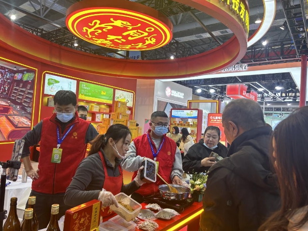 夯实基础谋突破 同仁堂科技2024年营收实现726亿元(图3)
