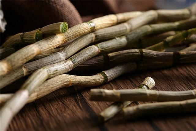 ‌曾经千元一斤的“树上黄金”为何价格暴跌后反遭人嫌弃(图1)