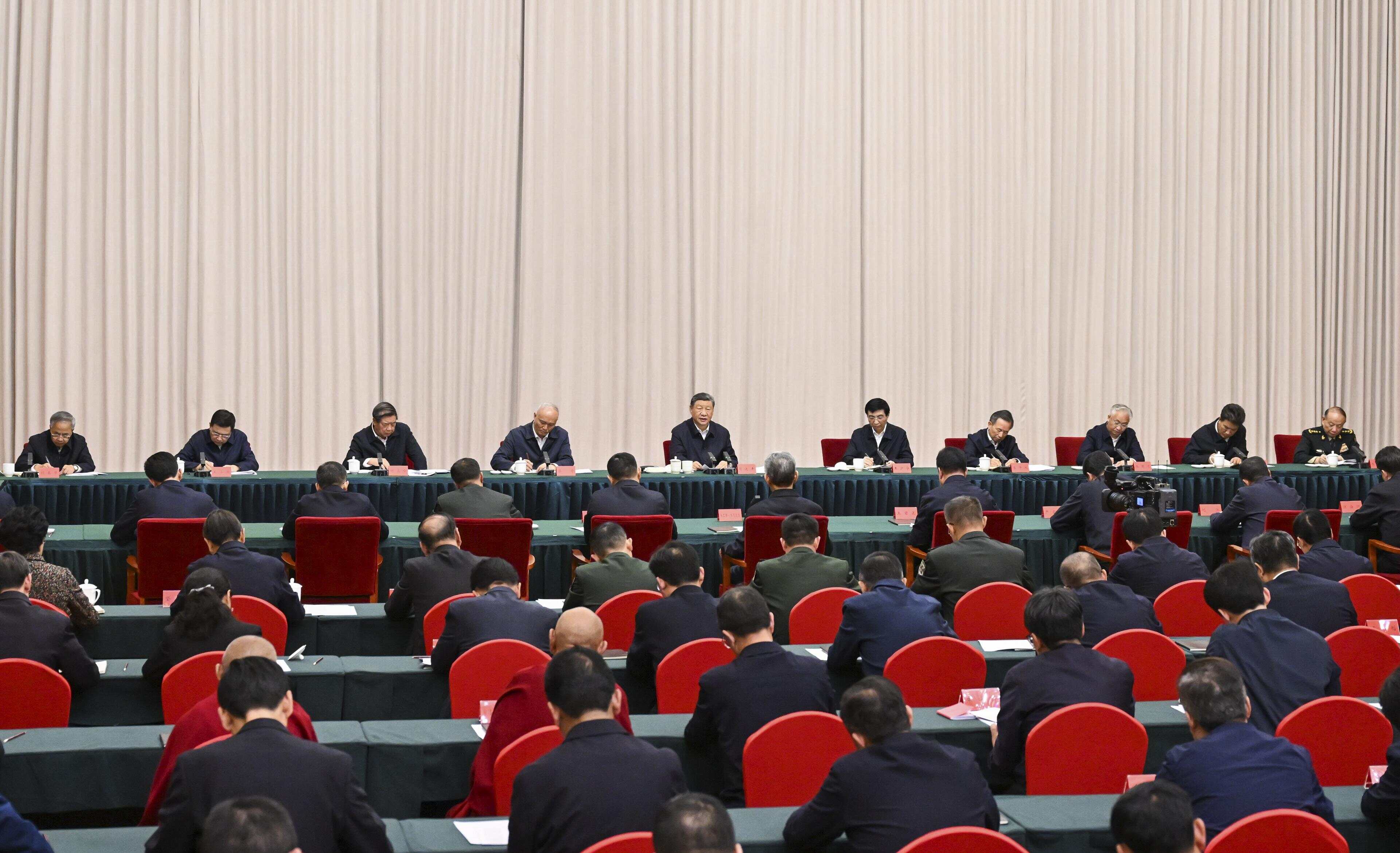 “共建中华民族共同体书写美丽西藏新篇章”——习近平总书记率中央代表团出席西藏自治区成立六十周年庆祝活动纪实‍‍(图6)