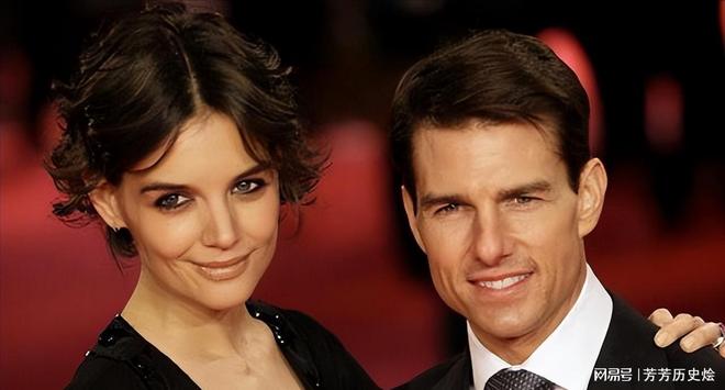 阿汤哥的女儿：身高超17米越长越像父亲穿衣风格和母亲一样(图2)