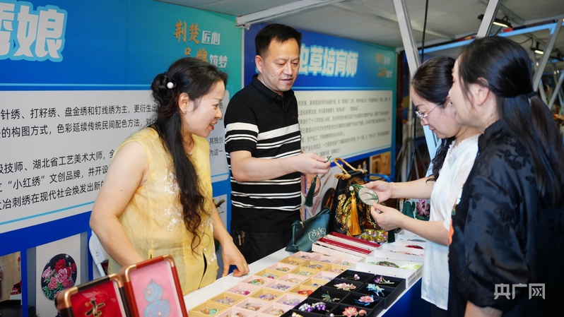 “荆楚劳务品牌”走进大湾区促就业拓合作显成效(图2)