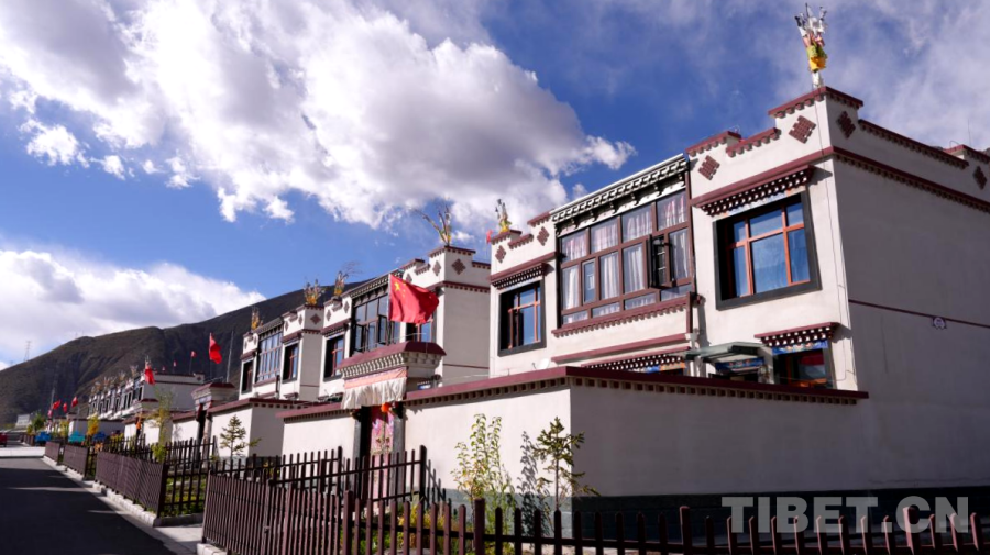 西藏山南：乡村美生活暖(图1)