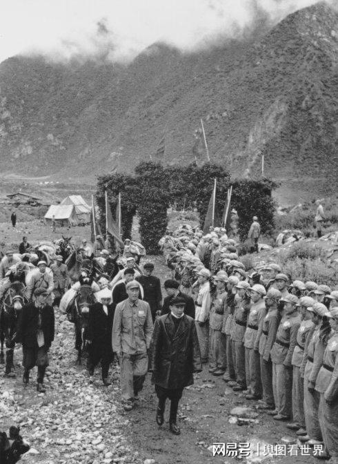 54年“青藏公路”竣工毛主席问总设计师：青藏公路的桥怕被炸吗(图3)
