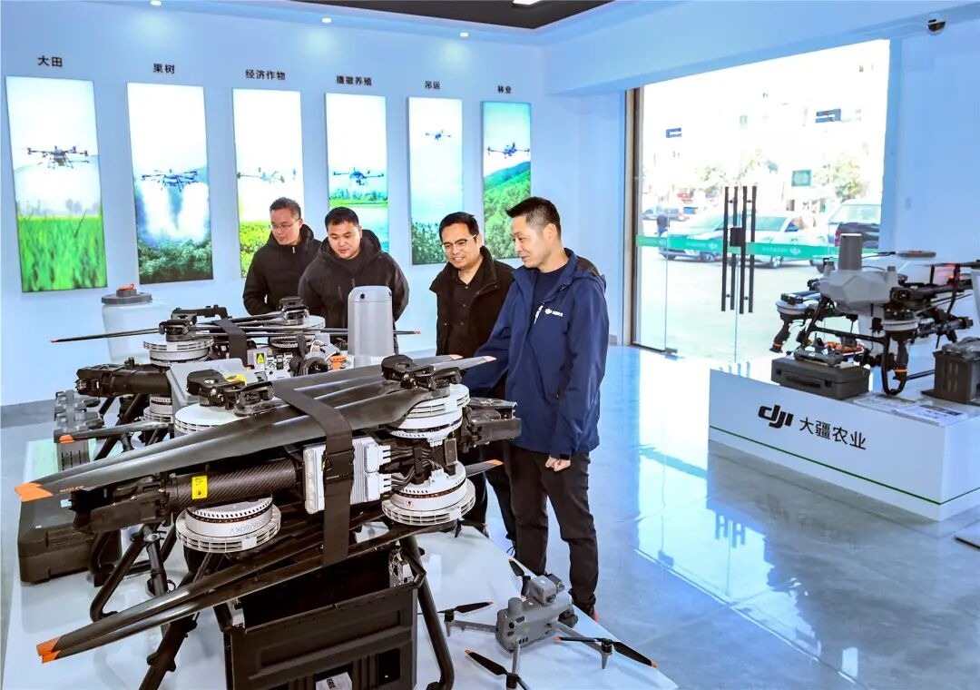 送外卖、自助拍照、“农业管家”原来无人机还有这用处(图6)